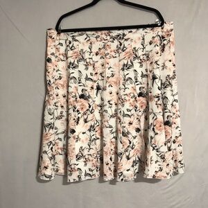 Cleo Size 18 Pleated Flowy Skirt, Floral Pattern, Charcoal/Blush, Plus Size